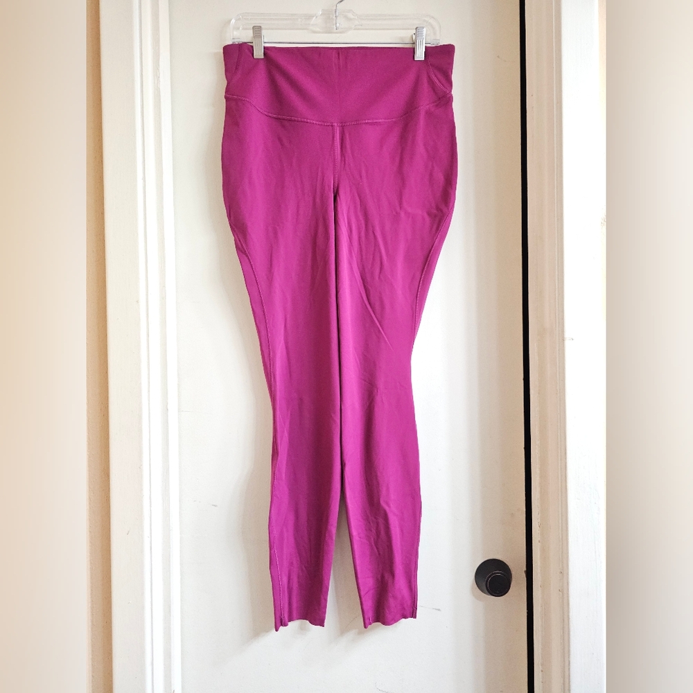 Lululemon Women's Pink Pants